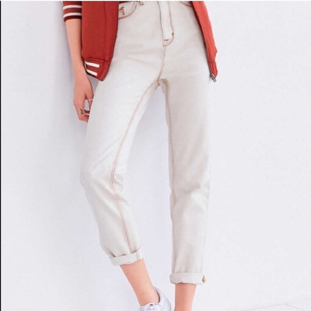✨Last1 sz28! NWT UO BDG High Rise Mom Jeans - Picture 3 of 8